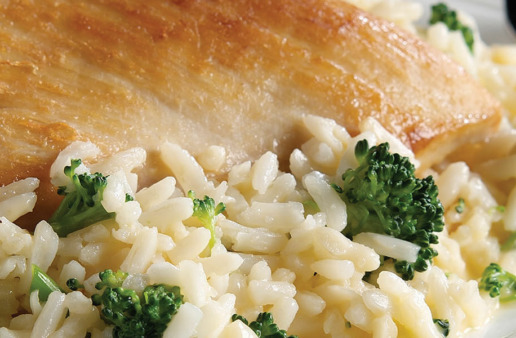 15 Minute Cheesy Chicken and Rice