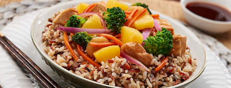 Chicken & Vegetable Stir-Fry with Rice and Quinoa