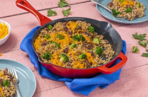 One-Pot-Beef-Broccoli-and-Rice-Skillet-with-cheese