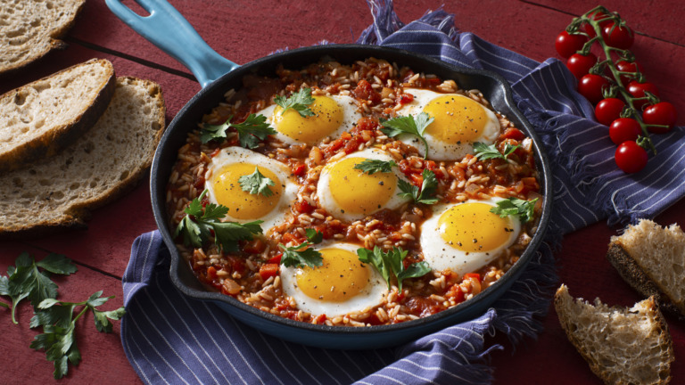 One-Pot Rice Shakshuka