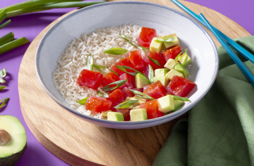 poke-bowl-with-tuna-avocado-and-jasmine-rice