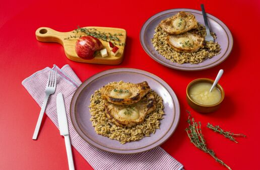 PORK CHOPS & APPLE CINNAMON SAUCE RECIPE